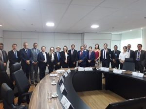 Presidente da Jucea participa de reunião em Brasília