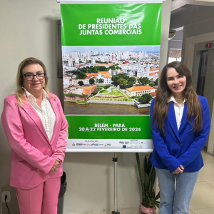 <strong>Presidente da Jucea - Maria de Jesus Lins <br />
Presidente da FENAJU - Cilene Sabino</strong>